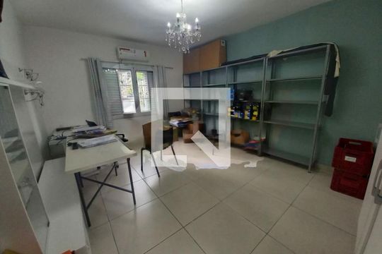 Casa à venda com 2 quartos, 96m² em Jardim Arpoador, São Paulo