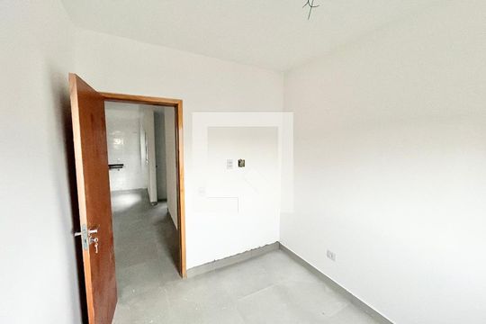 Quarto 1 de apartamento para alugar com 2 quartos, 40m² em Jardim Primavera, São Paulo