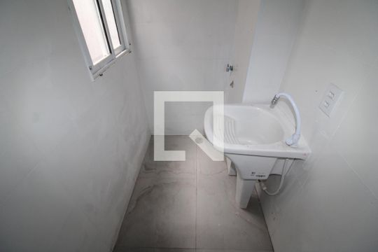 Sala / Cozinha /  Área de Serviço de apartamento para alugar com 2 quartos, 41m² em Jardim Primavera, São Paulo