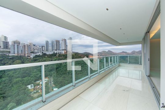 VARANDA de apartamento para alugar com 4 quartos, 242m² em Vale do Sereno, Nova Lima