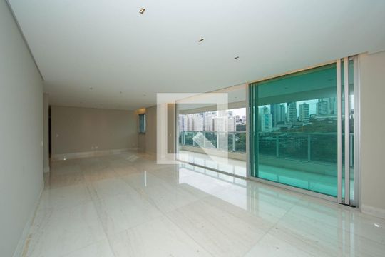 SALA de apartamento para alugar com 4 quartos, 242m² em Vale do Sereno, Nova Lima