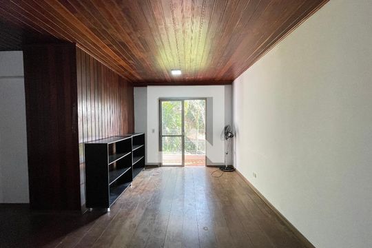 Apartamento para alugar com 3 quartos, 73m² em Vila Universitaria, São Paulo