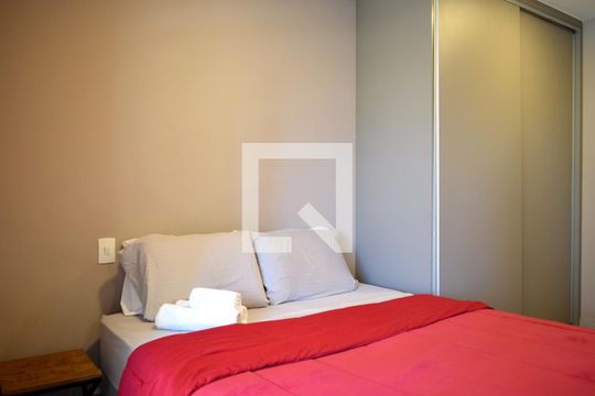 Estúdio de kitnet/studio para alugar com 1 quarto, 42m² em Sumarezinho, São Paulo
