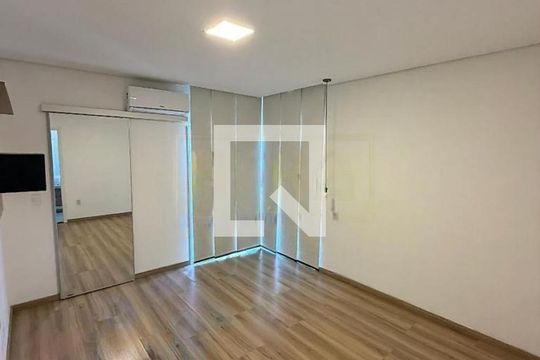 Casa à venda com 3 quartos, 160m² em Jardim Carolina, Jundiaí