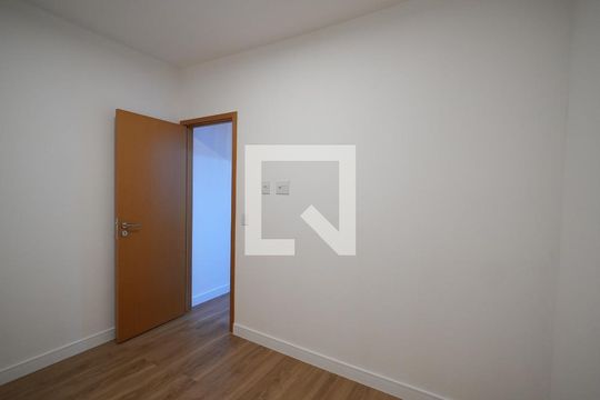 Quarto 1 de apartamento para alugar com 2 quartos, 63m² em Campestre, Santo André