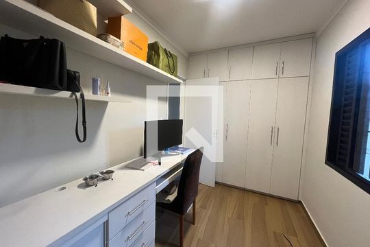 Quarto 1 de casa à venda com 3 quartos, 210m² em Parada Inglesa, São Paulo
