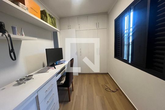Quarto 1 de casa à venda com 3 quartos, 210m² em Parada Inglesa, São Paulo