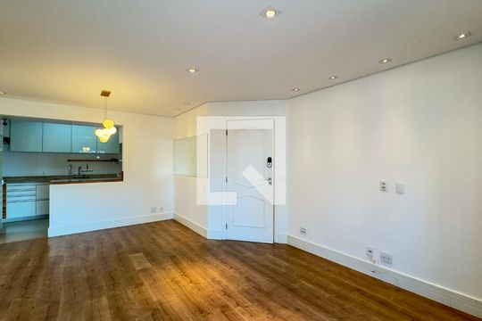 Sala de apartamento para alugar com 3 quartos, 93m² em Cidade Monções, São Paulo