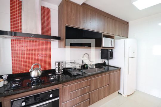 Cozinha  de casa para alugar com 3 quartos, 120m² em Bonfim Paulista, Ribeirão Preto