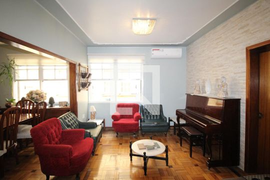 Apartamento à venda com 3 quartos, 137m² em Santana, Porto Alegre