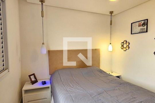 Quarto de apartamento à venda com 3 quartos, 136m² em Jardim Arpoador, São Paulo