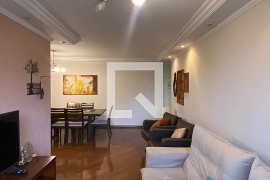 Sala de apartamento à venda com 3 quartos, 76m² em Cidade das Flores, Osasco