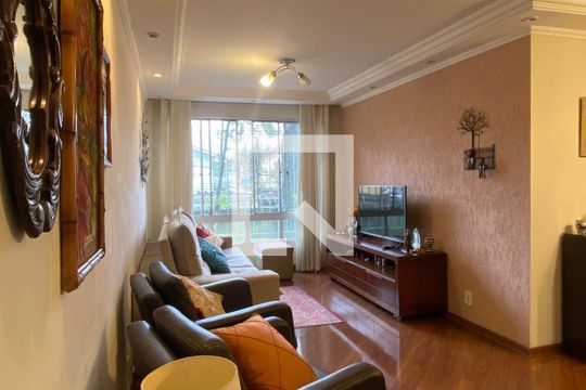 Sala de apartamento à venda com 3 quartos, 76m² em Cidade das Flores, Osasco