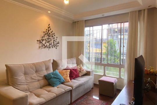 Sala de apartamento à venda com 3 quartos, 76m² em Cidade das Flores, Osasco