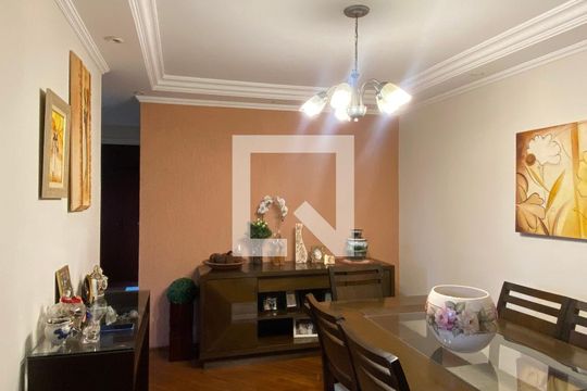 Sala de apartamento à venda com 3 quartos, 76m² em Cidade das Flores, Osasco