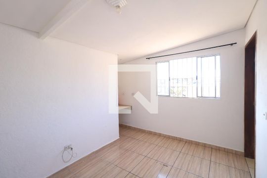 Sala de casa para alugar com 2 quartos, 65m² em Serraria, Diadema