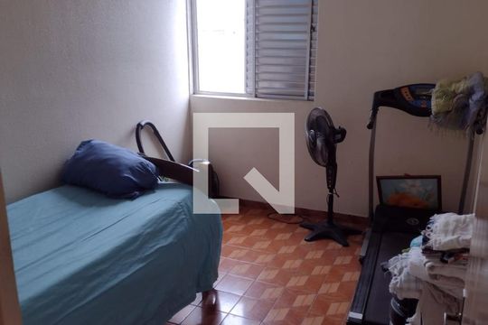 Quarto de apartamento à venda com 2 quartos, 54m² em Santa Terezinha, São Bernardo do Campo