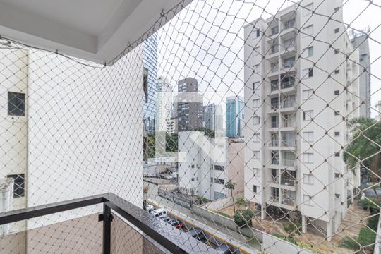Varanda de apartamento para alugar com 1 quarto, 43m² em Itaim Bibi, São Paulo