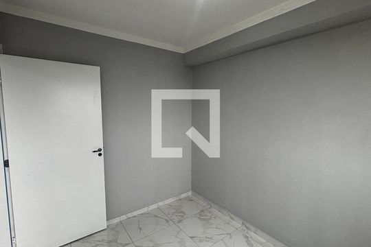 Quarto 1 de apartamento à venda com 2 quartos, 32m² em Parque Erasmo Assunção, Santo André