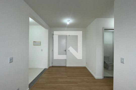 Apartamento à venda com 2 quartos, 45m² em Feitoria, São Leopoldo