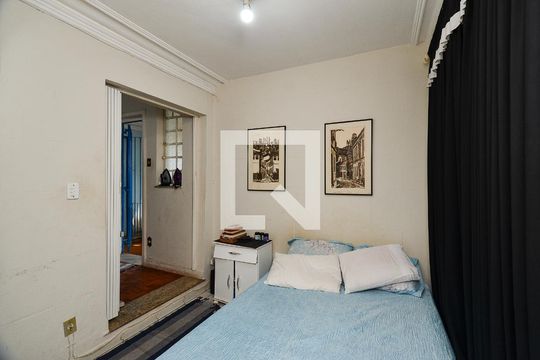 Suite de casa à venda com 4 quartos, 308m² em Serra, Belo Horizonte