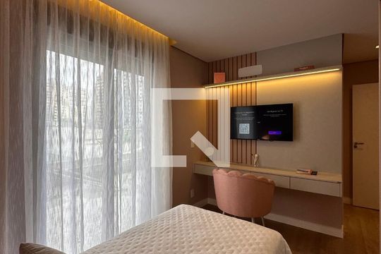 Quarto de apartamento à venda com 3 quartos, 153m² em Jardim, Santo André