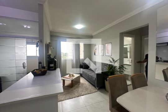Sala de apartamento à venda com 2 quartos, 51m² em Vila Sao Joao, Barueri