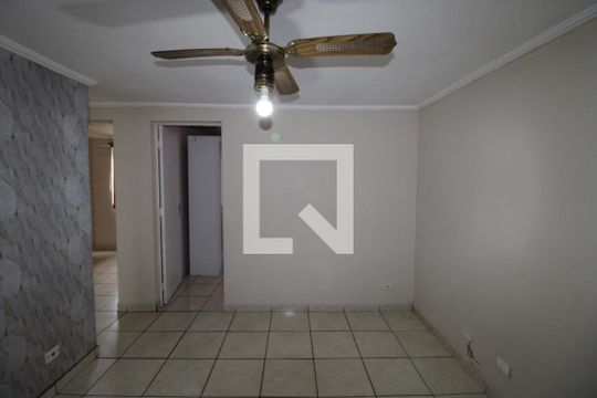 Sala de apartamento para alugar com 2 quartos, 47m² em Cidade Tiradentes, São Paulo