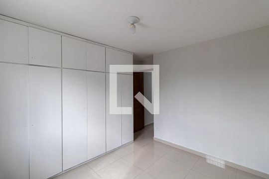 Quarto 1 de casa para alugar com 2 quartos, 52m² em Vila Rio Branco, São Paulo