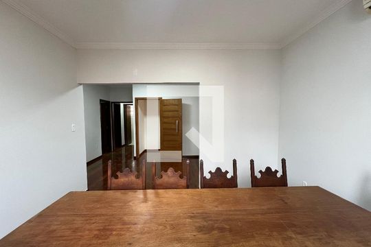Sala 2 de casa à venda com 3 quartos, 85m² em Itapoã, Belo Horizonte