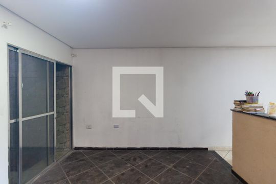 Sala de casa para alugar com 2 quartos, 50m² em Jardim Sao Roberto, São Paulo