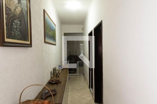 Corredor de casa à venda com 5 quartos, 198m² em Vila Maria, São Paulo