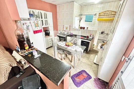 Cozinha de casa à venda com 4 quartos, 240m² em Jardim Santa Cruz (zona Norte), São Paulo