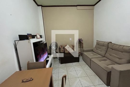 Casa para alugar com 3 quartos, 80m² em Engenheiro Leal, Rio de Janeiro
