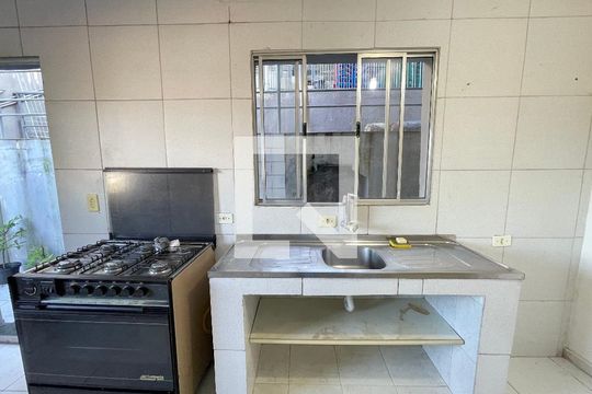 Sala/Cozinha de casa para alugar com 1 quarto, 50m² em Instituto de Previdencia, São Paulo