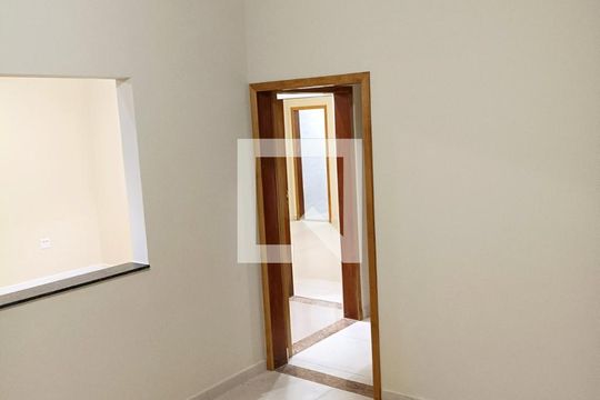 Sala de casa para alugar com 2 quartos, 114m² em Jardim Santa Júlia, São José dos Campos