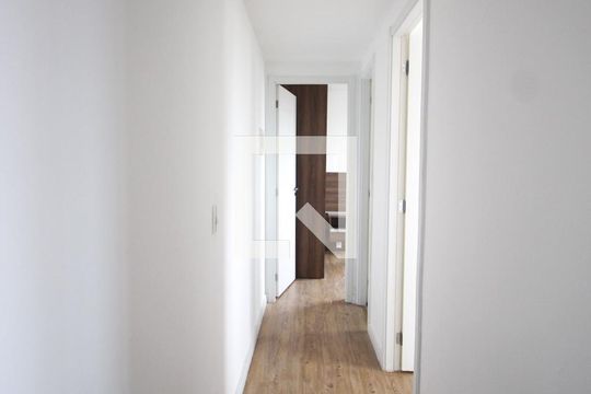 Corredor de apartamento à venda com 2 quartos, 41m² em Jardim Parque Morumbi, São Paulo