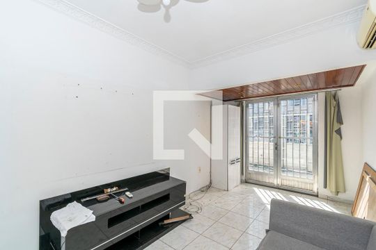1º andar - Sala de casa à venda com 4 quartos, 170m² em Jardim América, Rio de Janeiro
