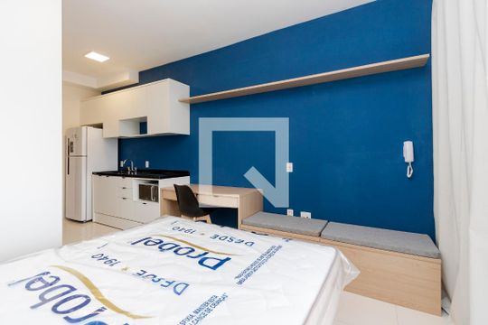 Studio de kitnet/studio para alugar com 1 quarto, 27m² em Santo Amaro, São Paulo
