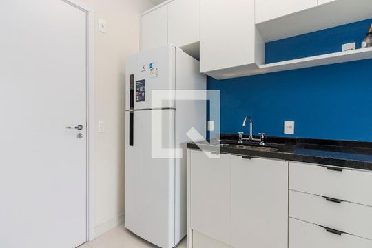Studio de kitnet/studio para alugar com 1 quarto, 27m² em Santo Amaro, São Paulo