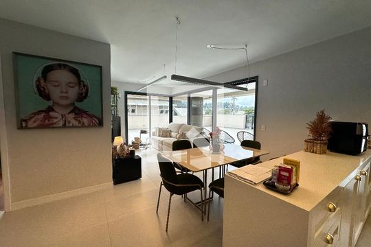 Sala de apartamento para alugar com 3 quartos, 346m² em Centro Comercial Jubran, Barueri