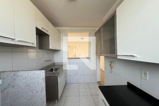 Cozinha e Área de Serviço de apartamento à venda com 2 quartos, 52m² em Castelo, Belo Horizonte