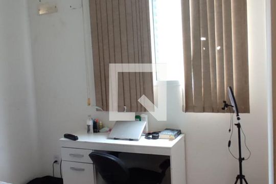 Quarto 2 de apartamento para alugar com 2 quartos, 42m² em Jardim Castelo Branco, Ribeirão Preto