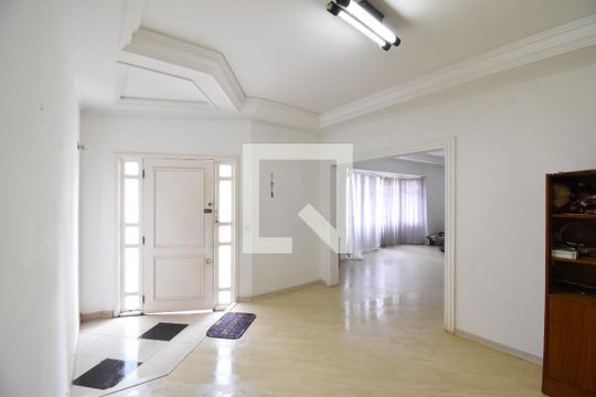 Casa à venda com 6 quartos, 432m² em Pilarzinho, Curitiba