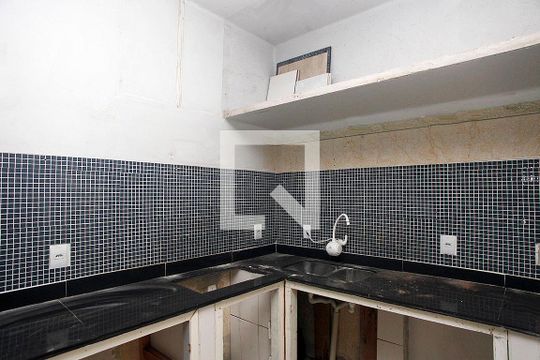 Cozinha  de apartamento para alugar com 3 quartos, 97m² em Bairro, Porto Alegre