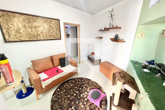 Casa à venda com 2 quartos, 70m² em Jardim das Laranjeiras, São Paulo