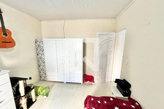 Quarto 2 de casa à venda com 2 quartos, 70m² em Jardim das Laranjeiras, São Paulo