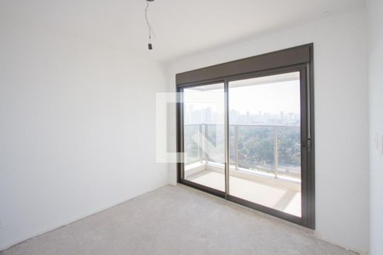 Suíte de apartamento à venda com 3 quartos, 165m² em Campo Belo, São Paulo