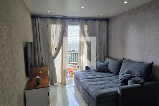 Sala de apartamento à venda com 3 quartos, 79m² em Chácara Agrindus, Taboão da Serra