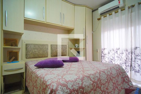 Quarto 1 de casa à venda com 3 quartos, 200m² em Vicentina, São Leopoldo